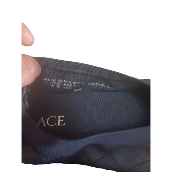 THE CHILDREN’S PLACE QUILTED BALLET FLATS - Picture 3 of 3